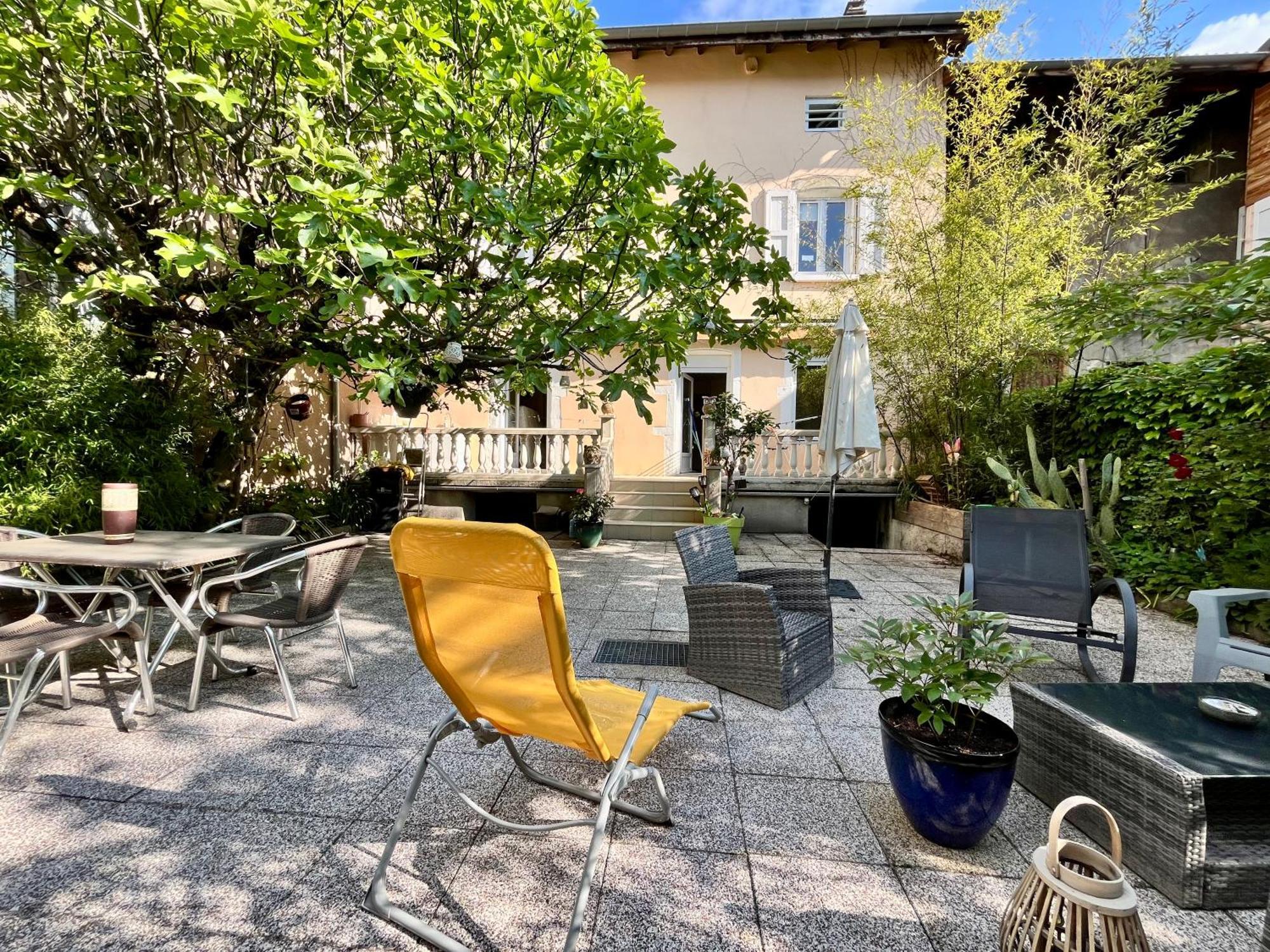 Апартаменты La Casa, Acces Terrasse De L'Etablissement Rives  Экстерьер фото
